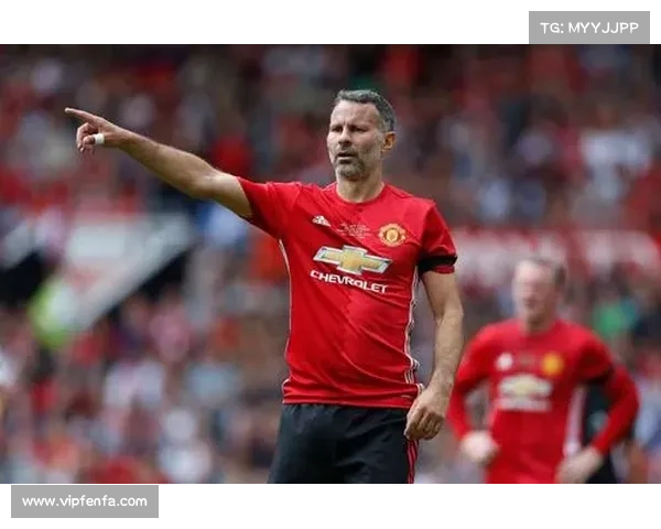 《曼联弗兰技能全解析 教你掌握高效进攻与防守技巧》