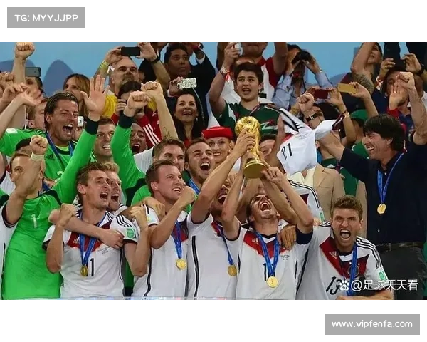 德国队与乌拉圭队经典对决回顾 两队历史性较量再度点燃球迷热情